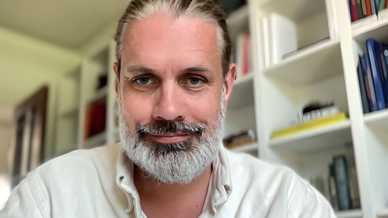 ‘Je kunt door AI veel groter en breder nadenken over hoe je jouw merk in de wereld kunt plaatsen’